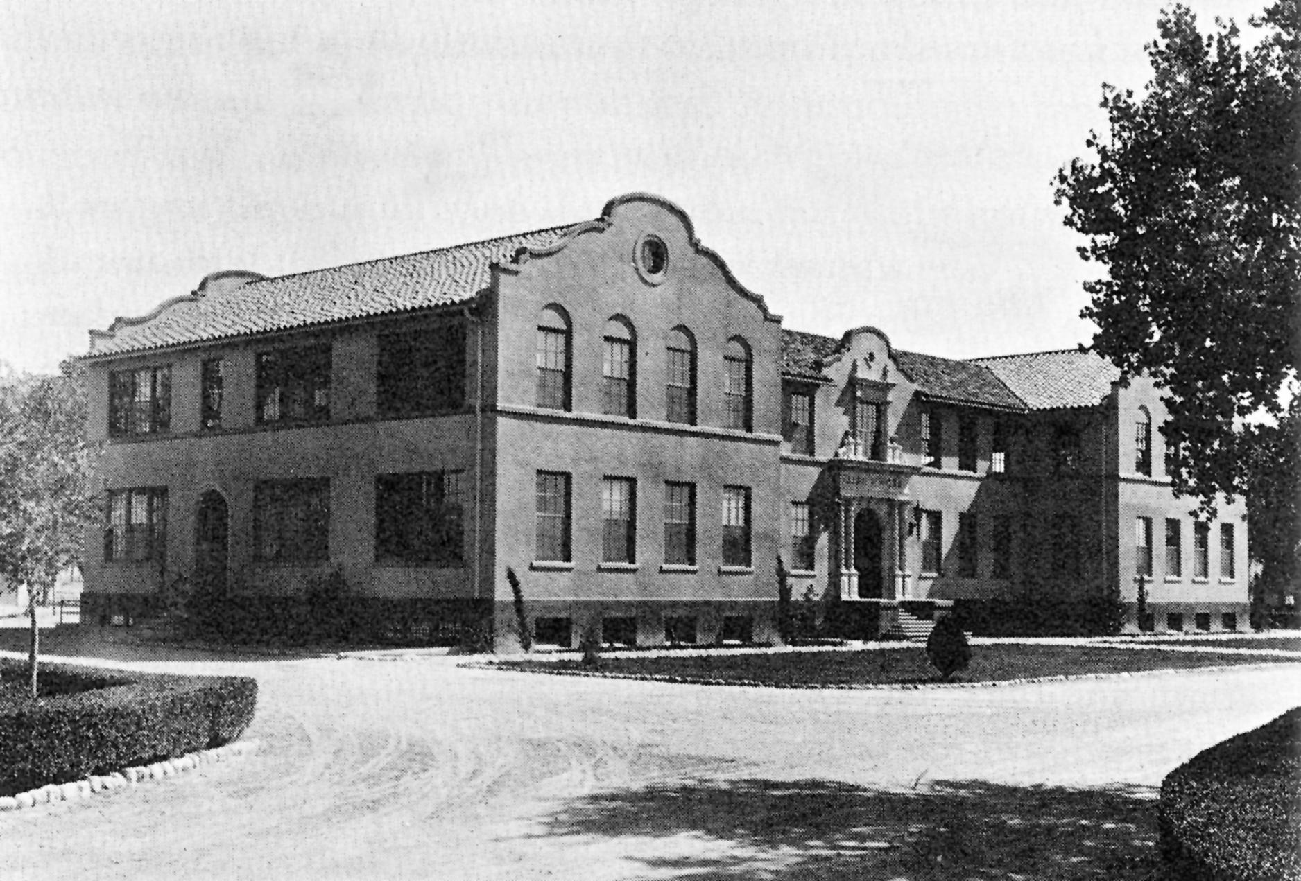 Brown Hall early 1930s